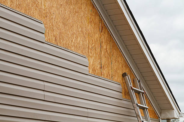 24/7 Emergency Vinyl Siding experts in Hickory, PA